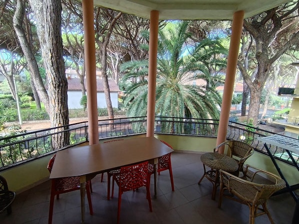 Outdoor dining - 454 Orchidee Mare (3-seater) (Marina di Grosseto)