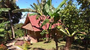 Unclassified image, 4 of 34, button - Bali Mountain Forest Cabins (Tabanan)