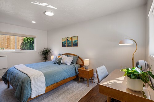 Emerald On Orchard Luxury Eugene Vacation Rental Near Uo 4 Bedroom Home