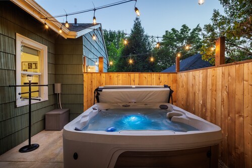 Emerald On Orchard Luxury Eugene Vacation Rental Near Uo 4 Bedroom Home