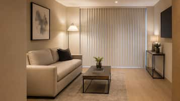 Classic Condo | Living area