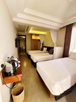 Standard Room, Balcony, Mountain View | In-room safe, desk, soundproofing, iron/ironing board - Siaya County Club (Siaya)