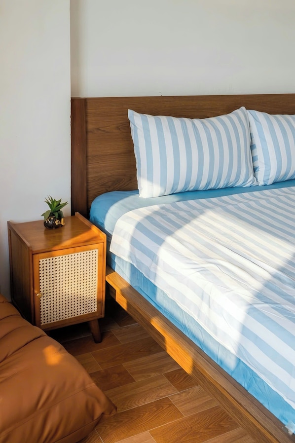 Basic Double Room Single Use, Non Smoking | Laptop workspace, WiFi (free)