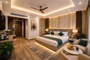 Executive Suite, City View | Free WiFi, bed sheets