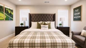 4 bedrooms, iron/ironing board, WiFi (free), bed sheets