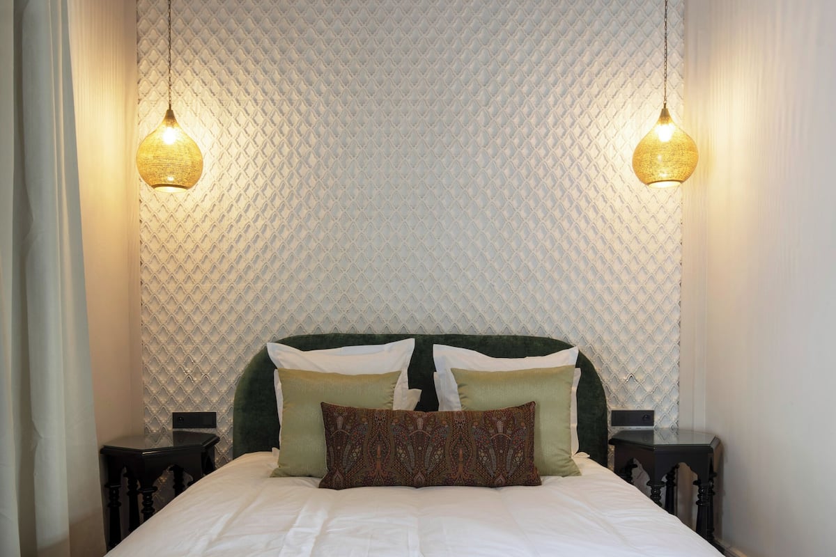 Standard Room | In-room safe, WiFi (free)