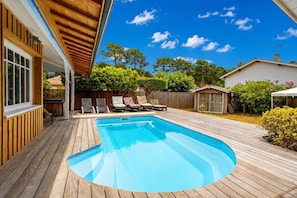 Pool - Villa chunga piscine chauffee jacuzzi et clim (Lège-Cap-Ferret)