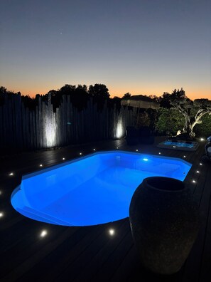 Pool - Exceptional villa with a pool, hot tub, and private boat in the heart of the Marais Poitevin (L'Île-d'Elle)