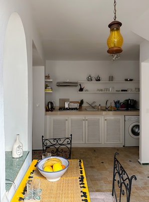 Dining - Vrbo Property (Tanger)