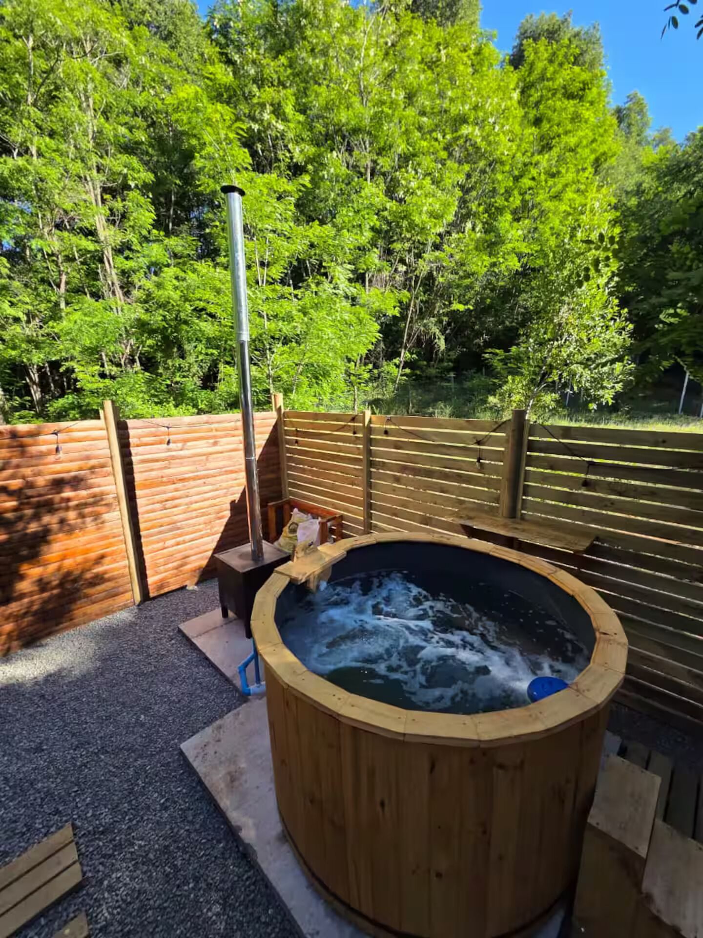 Bain à remous extérieur