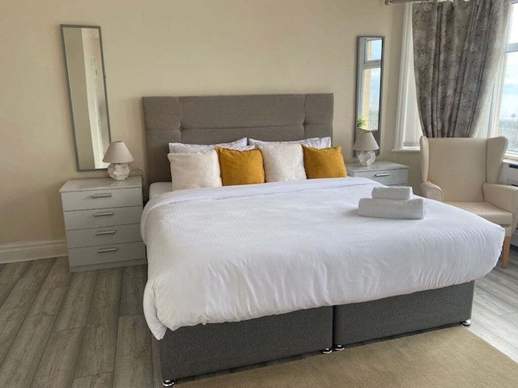 Blackout curtains, iron/ironing board, free WiFi