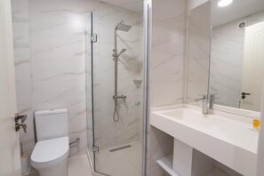 Twin Room, City View | Bathroom | Slippers - Hotel Tiflida (Tbilisi)