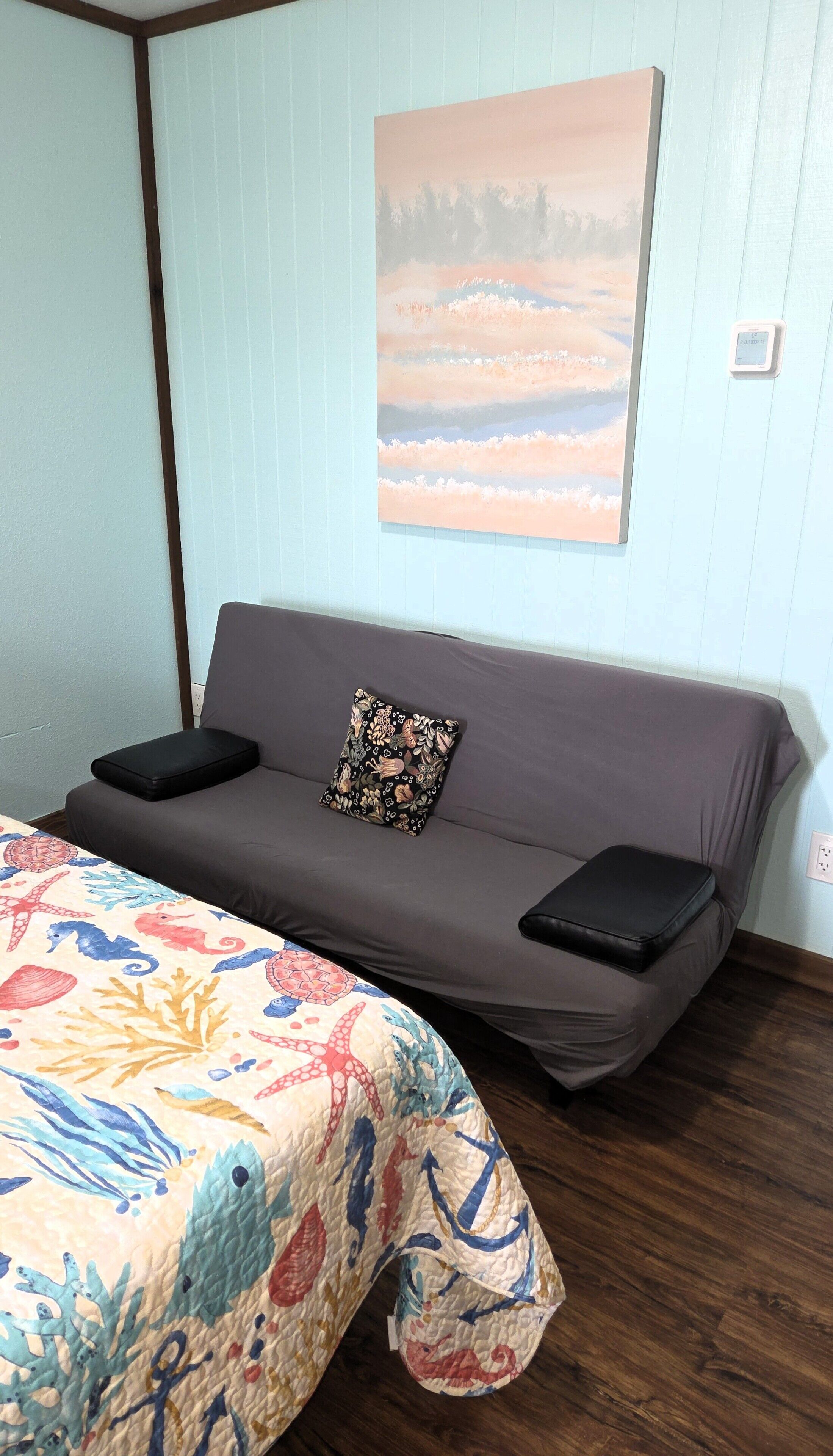 Bsi 101--ocean-view Studio, Sleeps 2 Adults/2 Kids, Pool, Walk To Beach, Dogs Ok - Port Aransas, TX
