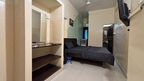 Room - Preet Residency Homestays (Jabalpur)