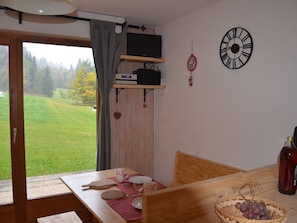 Dining - Apartment, pets allowed - 4 guests (Châtel)
