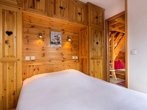 4 Schlafzimmer, kostenloses WLAN, Bettwäsche