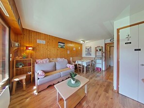 Living area - Pleasant studio, mountain view - 4 guests (Le Grand-Bornand)