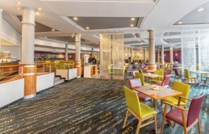 Dining - Sandton City Garden Court  (Sandton)