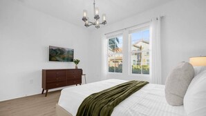 4 quartos, ferros/tábuas de passar roupa, Wi-Fi, roupa de cama