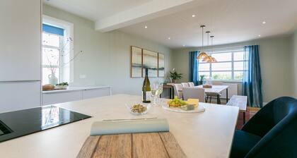 Glangors - sleeps 10 guests in 5 bedrooms