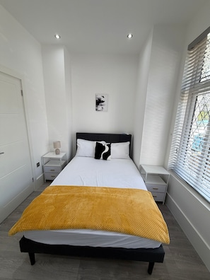 1 Schlafzimmer, Bügeleisen/Bügelbrett, kostenloses WLAN, Bettwäsche
