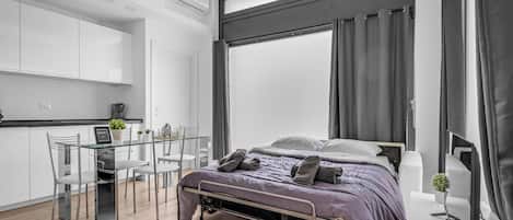 1 bedroom, iron/ironing board, Internet, bed sheets