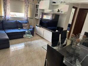 Living room - Cozy Apartment in Madrid (Madrid)