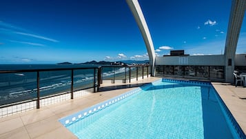 Apartamento | Piscina | Una piscina al aire libre