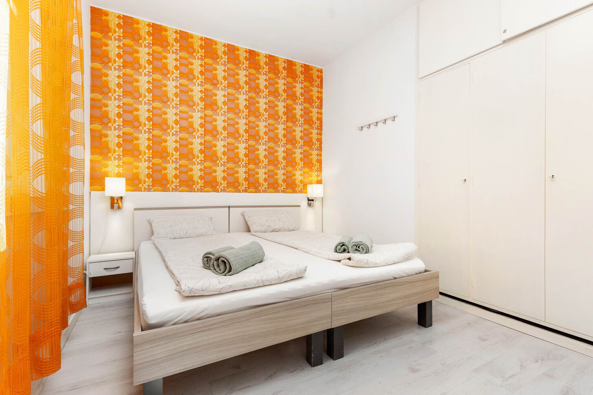 2 bedrooms, iron/ironing board, WiFi (free), bed sheets