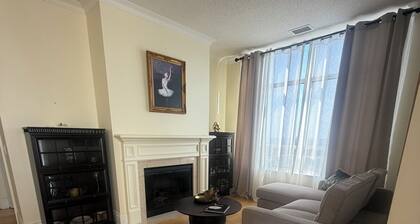 Corner unit 3-bedroom, 3-bath condo with gym, pool, parking, and CN Tower view.