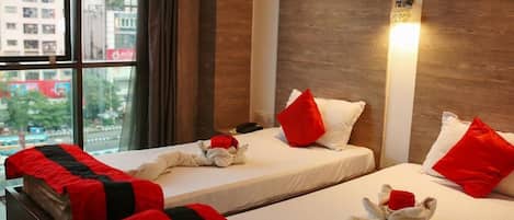 Deluxe Double Room, City View
