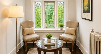 Grand Signature King Suite | 5 Min to Airport & 10 Min to Downtown