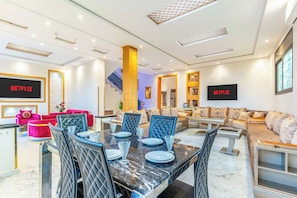 Dining - Fabulous 3-bedroom house with AC in vibrant Marrakech (Marrakech)