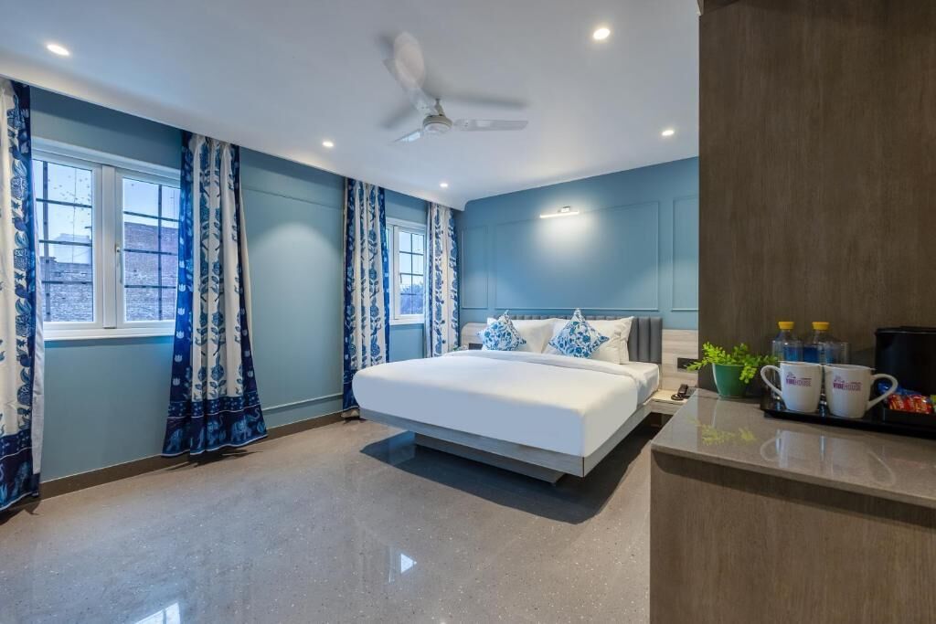 Family Suite, City View