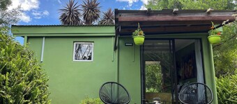 Cozy Private Cottage With Garden Views Fern Grove