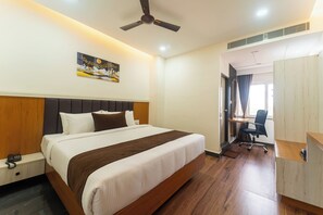 Standard Double Room, City View - Zipp Lite Ballari Leela Hotel & Banquets (Ballari)
