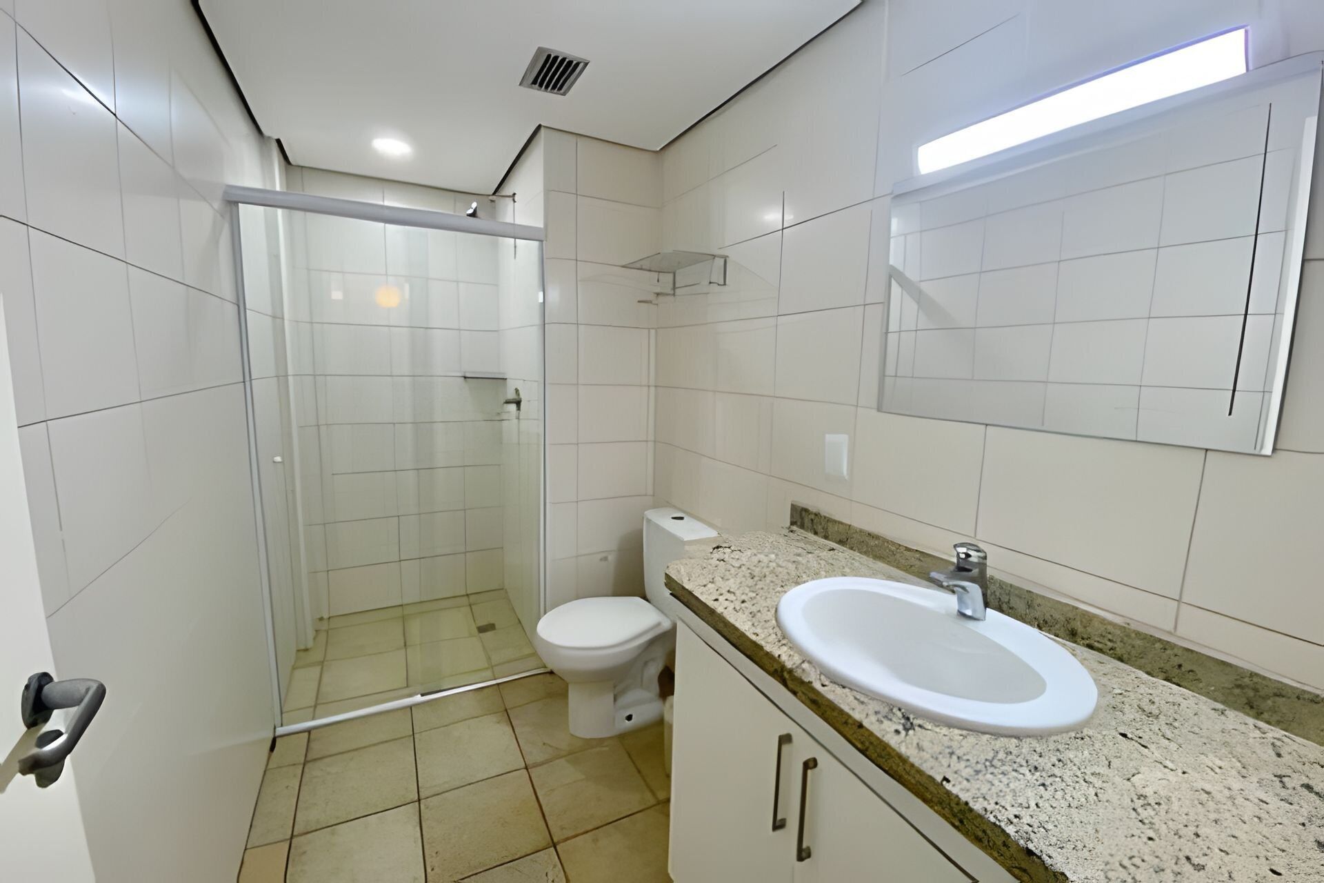 Apartment | Bathroom