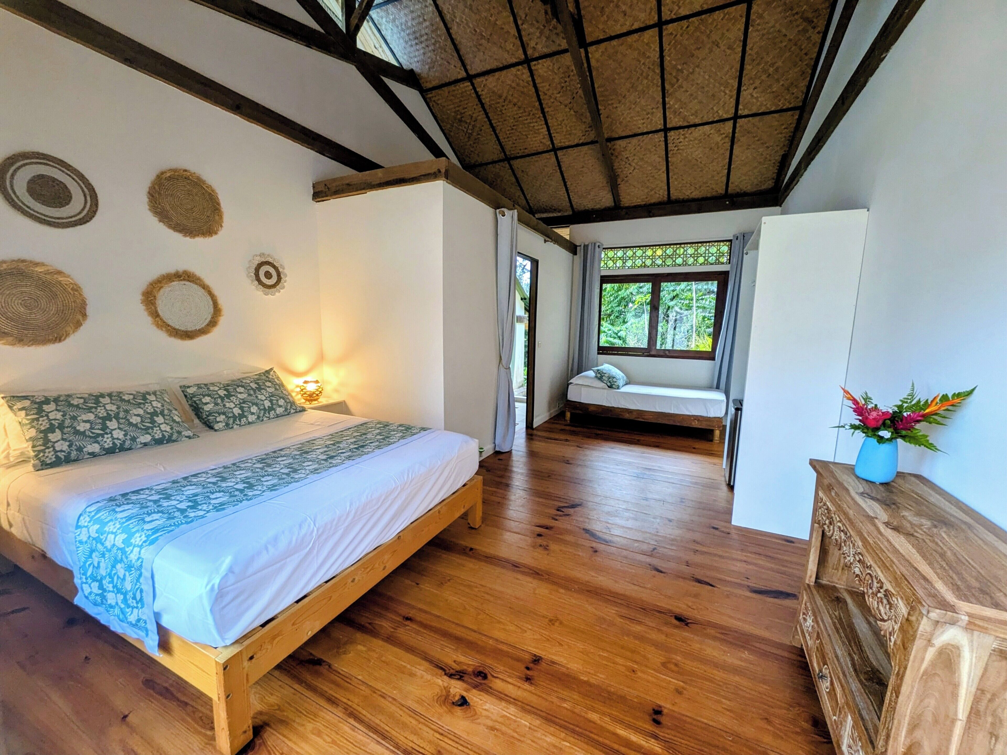Chambre Triple, vue jardin | Wi-Fi gratuit