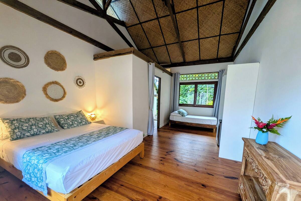 Triple Room, Garden View | WiFi (free)