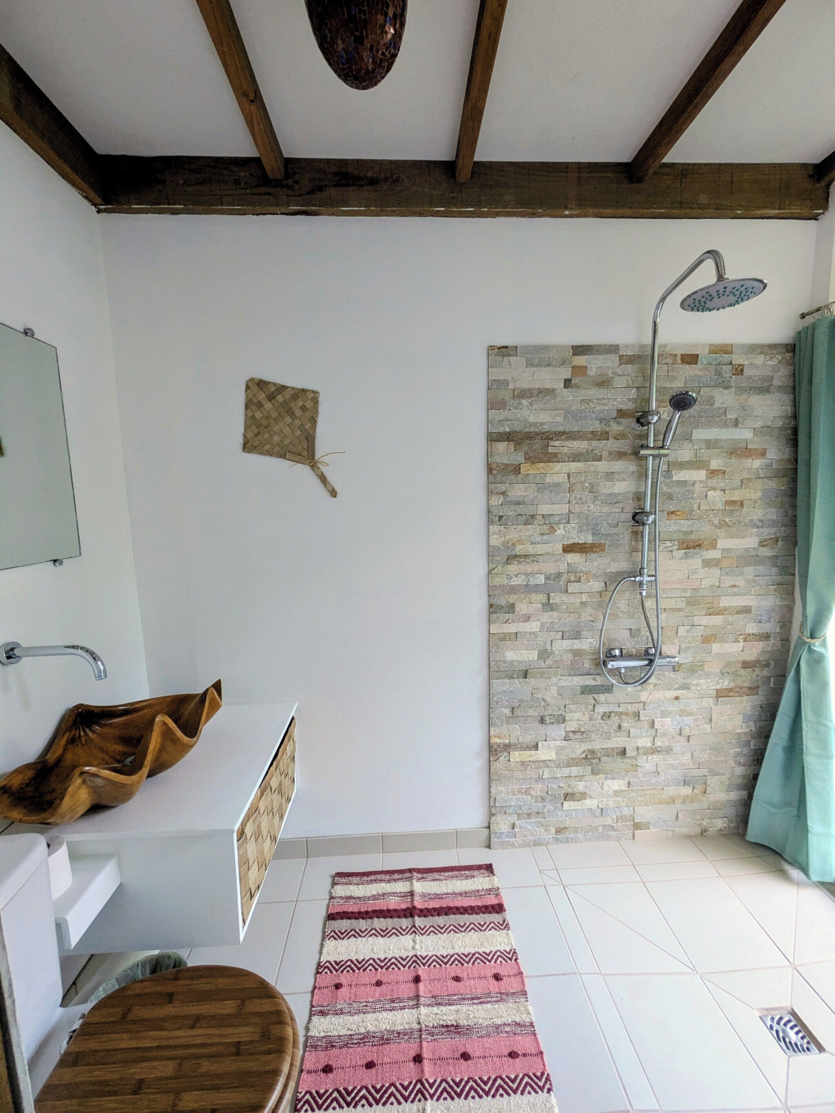 Triple Room, Garden View | Bathroom