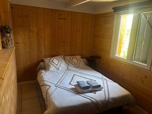 Bügeleisen/Bügelbrett, Bettwäsche