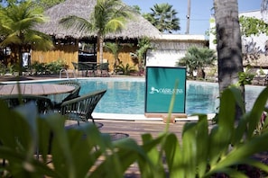 Utomhuspool