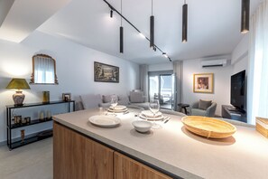 Interior - Modern Apartment Near Metro & Mall (Ilioupoli)