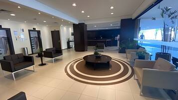 Apartment | Lobby