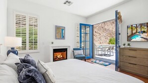 3 bedrooms, desk, iron/ironing board, travel cot - LV319 Luxury 3BR Legacy Villas Steps to Pool & Spa (La Quinta)