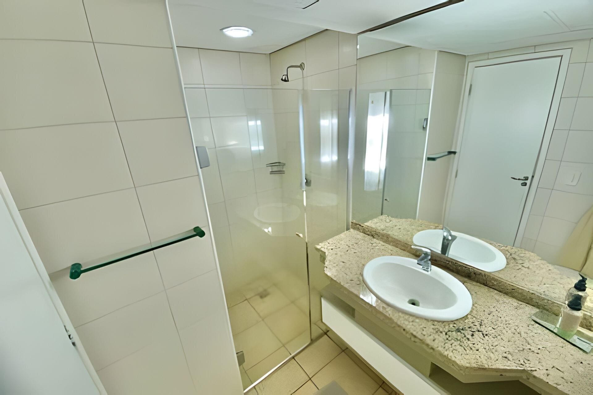 Apartment | Bathroom