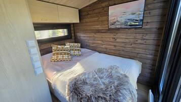 Basic Chalet | Laptop workspace, WiFi (free)