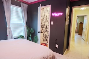 4 Schlafzimmer, Bügeleisen/Bügelbrett, WLAN, Bettwäsche