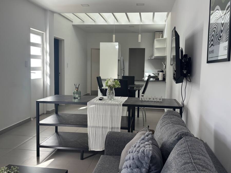Deluxe Apartment | Living area