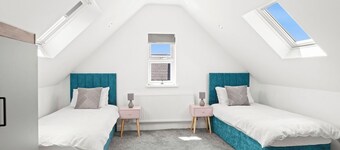 Spacious 4BR Home for Families & Groups
